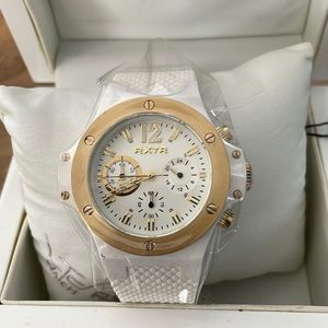 Rxtr watch white with gold bezel